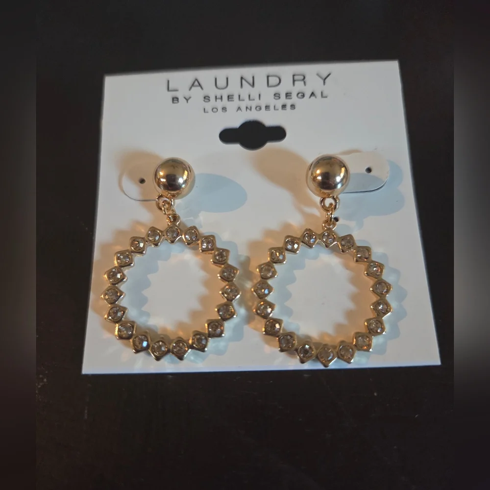 Laundry By Shelli Segal laundry by